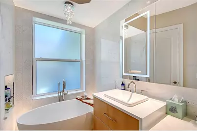 3921 Maravic Place, Sarasota, FL 34231 - Photo 21