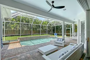 3921 Maravic Pl, Sarasota, FL 34231 - Photo 33