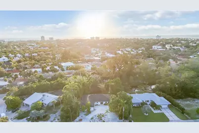 635 Tropical Circle, Sarasota, FL 34242 - Photo 51