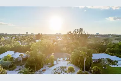 635 Tropical Circle, Sarasota, FL 34242 - Photo 47