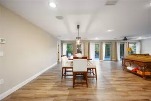 635 Tropical Cir, Sarasota, FL 34242 - Photo 27