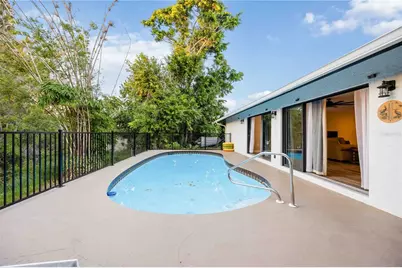 635 Tropical Circle, Sarasota, FL 34242 - Photo 33