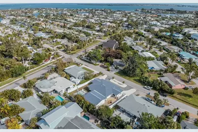 408 71st Street, Holmes Beach, FL 34217 - Photo 47