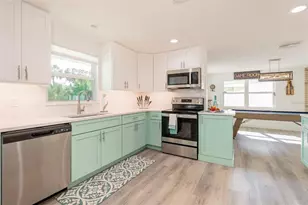 408 71st St, Holmes Beach, FL 34217 - Photo 3