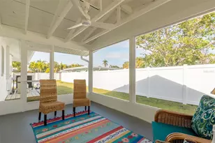 408 71st St, Holmes Beach, FL 34217 - Photo 41