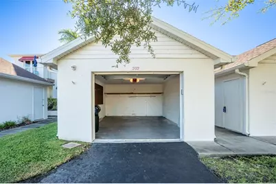 1400 Water View Drive W #202, Largo, FL 33771 - Photo 35