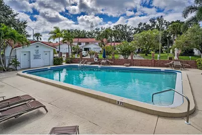 1400 Water View Drive W #202, Largo, FL 33771 - Photo 31