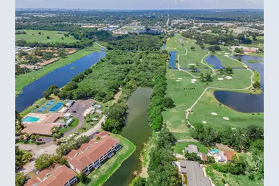 1400 Water View Drive W #202, Largo, FL 33771 - Photo 3