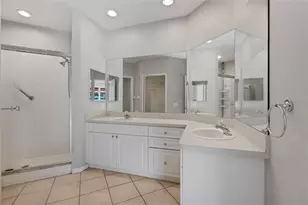1400 Water View Dr W, Largo, FL 33771 - Photo 17