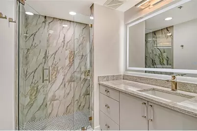 1255 N Gulfstream Avenue #702, Sarasota, FL 34236 - Photo 37