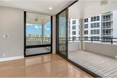 1255 N Gulfstream Avenue #702, Sarasota, FL 34236 - Photo 9