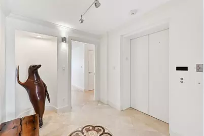 258 Golden Gate Point #801, Sarasota, FL 34236 - Photo 5