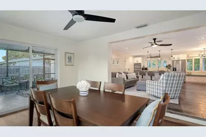 2426 Wisteria Street, Sarasota, FL 34239 - Photo 23