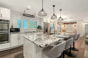 2426 Wisteria St, Sarasota, FL 34239 - Photo 15