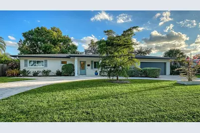 2426 Wisteria Street, Sarasota, FL 34239 - Photo 1