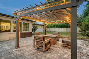 2426 Wisteria St, Sarasota, FL 34239 - Photo 41