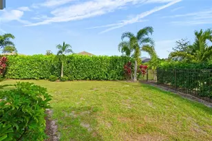 2720 Butterfly Jasmine Trail, Sarasota, FL 34240 - Photo 47