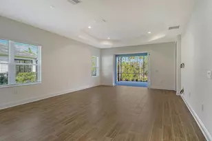 12697 Palatka Dr, Venice, FL 34293 - Photo 3