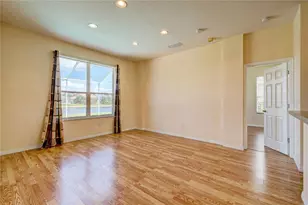 5621 52nd Ave W, Bradenton, FL 34210 - Photo 13