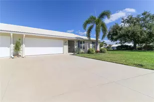 6802 8th Ave W, Bradenton, FL 34209 - Photo 9