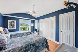 7002 Marina Dr, Holmes Beach, FL 34217 - Photo 5