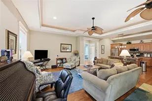 7002 Marina Dr, Holmes Beach, FL 34217 - Photo 11