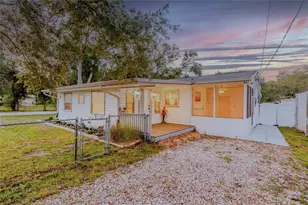 3323 58th Ave E, Bradenton, FL 34203 - Photo 1