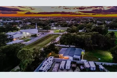 3323 58th Avenue E, Bradenton, FL 34203 - Photo 53