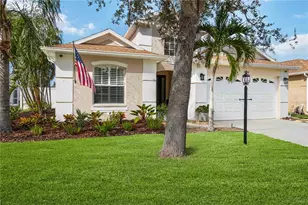 11519 Sweet Flag Dr, Lakewood Ranch, FL 34202 - Photo 3