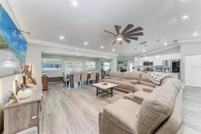 4633 Glenbrooke Terrace, Sarasota, FL 34243 - Photo 7