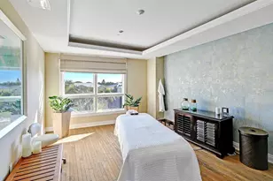 915 Seaside Dr, Sarasota, FL 34242 - Photo 37