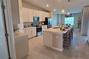 12390 Wellen Golf St, Venice, FL 34293 - Photo 15
