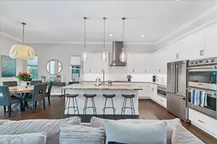 1614 Bay Rd, Sarasota, FL 34239 - Photo 15