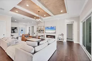 1614 Bay Rd, Sarasota, FL 34239 - Photo 7