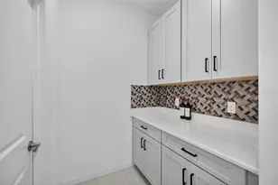 16426 Paynes Ml Dr, Bradenton, FL 34211 - Photo 17