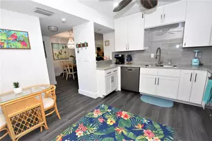 1647 Brookhouse Ct, Sarasota, FL 34231 - Photo 3