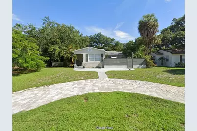 521 35th Avenue NE, Saint Petersburg, FL 33704 - Photo 1