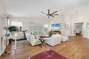 7768 Fairway Woods Dr, Sarasota, FL 34238 - Photo 9