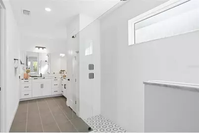 17333 Savory Mist Circle, Lakewood Ranch, FL 34211 - Photo 7