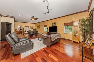 1401 Pelican Ln, North Port, FL 34286 - Photo 25