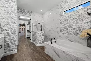 7892 Mainsail Ln, Sarasota, FL 34240 - Photo 27