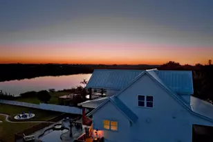 2111 51st Blvd E, Bradenton, FL 34208 - Photo 97