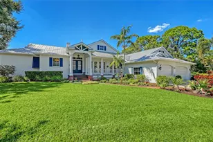 3930 Elysian Woods Ln, Sarasota, FL 34231 - Photo 3