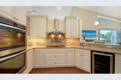 3930 Elysian Woods Lane, Sarasota, FL 34231 - Photo 19