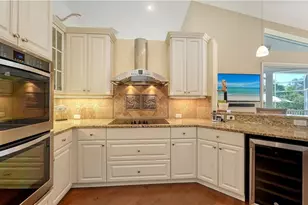 3930 Elysian Woods Ln, Sarasota, FL 34231 - Photo 19