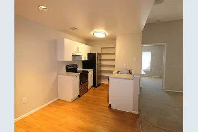 8122 45th Court E #7, Sarasota, FL 34243 - Photo 1