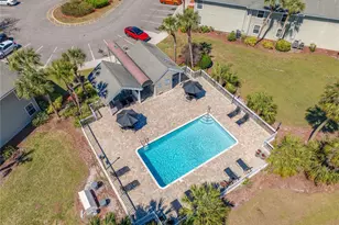 8122 45th Ct E, Sarasota, FL 34243 - Photo 13