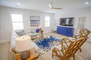 2305 Avenue C, Bradenton Beach, FL 34217 - Photo 13