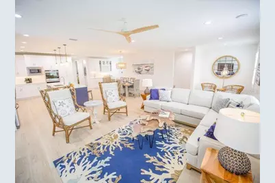 2305 Avenue C, Bradenton Beach, FL 34217 - Photo 3