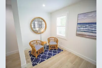 2305 Avenue C, Bradenton Beach, FL 34217 - Photo 15